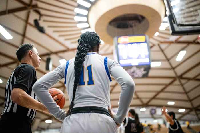 Jefferson Willamette 6A Oregon girls basketball quarterfinal 2024 Naji Saker-8